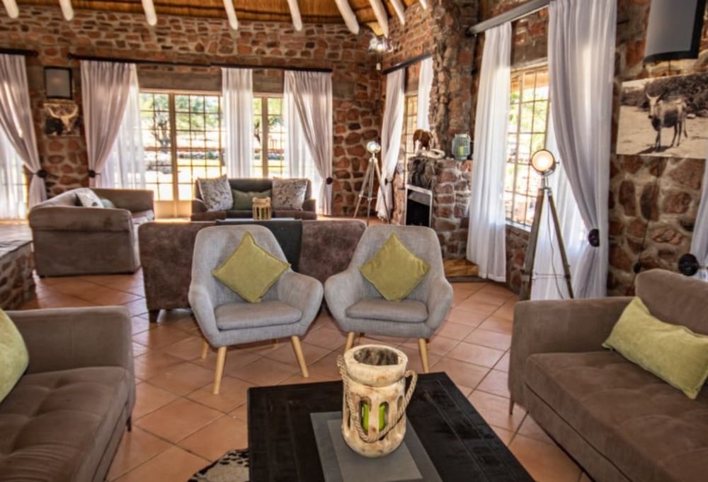 The Elegant Dessert Lodge